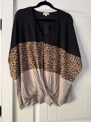 Umgee Short Sleeve Shirt thumbnail 1
