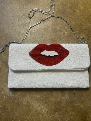 Beaded White Clutch with Red Lip Motif thumbnail 8