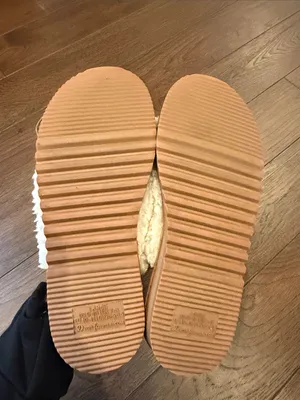 dearfoams Plush Cream Faux-Shearling Slide Slippers Size Large 9/10 - C16-063 thumbnail 4
