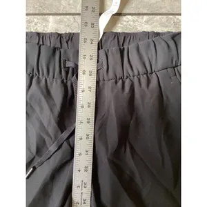 Lululemon On the Fly 7/8 Pant Black W5AUJS Size 6 Drawstring Jogger Trouser thumbnail 4