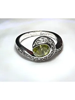 Vintage Y2K EDCO Silver Tone Simulated Peridot & White Crystal Swirl ByPass Ring thumbnail 5