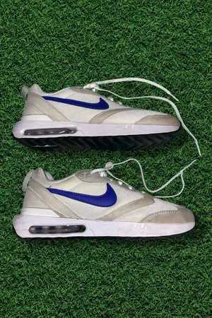Nike Air Max Dawn Sneakers thumbnail 3