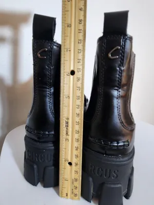 Circus by Sam Edelman Black Chelsea Loafer Platform Lug Sole Boots Size 9 thumbnail 10