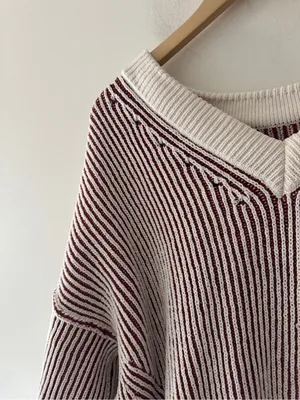 Aerie Red and Cream Beyond Chenille Chunky Knit V Neck Sweater‎ thumbnail 3