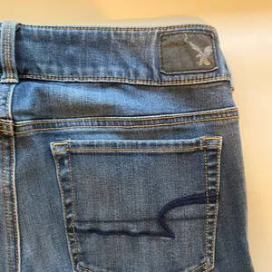 American Eagle Artist Crop Womens Jeans size 6 thumbnail 9