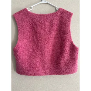 Anthropologie Cropped Sherpa Vest Womens One Size Pink Button‎ Cozy Preppy thumbnail 2