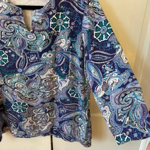 Chico's Size 2 Blue‎ Abstract Floral Paisley Print Blouse Top Shirt Size Large thumbnail 4