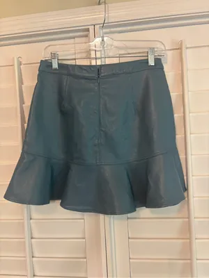 Wild Honey Blue faux Leather Mini Skirt Size Medium thumbnail 2