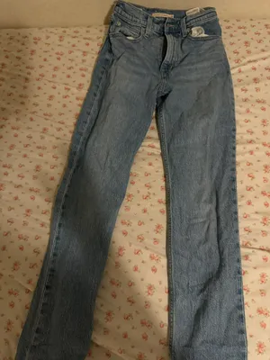 70s High-Rise Slim Straight Jeans thumbnail 1