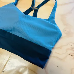 ZYIA Storm Parallel Luxe Adjustable Sports Bra Colorblock Mesh Racerback Small thumbnail 5