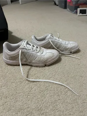 Adidas Women’s White Athletic Sneakers/Cheer Shoes thumbnail 2