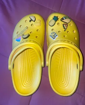 Size 7 thumbnail 1