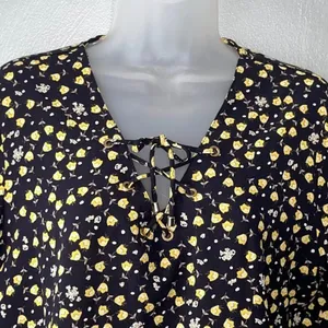 Bali Peasant Top Size M Navy Yellow Ditzy Floral Flowy Romantic Boho Prairie thumbnail 4