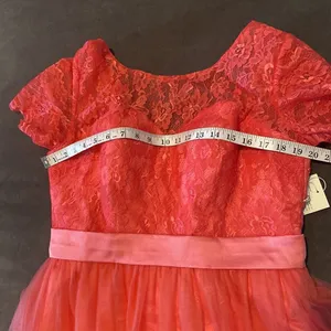 Women’s Full Length Tulle & Lace Sort Sleeve Dress Zip Up Back Size 14 NWT thumbnail 10