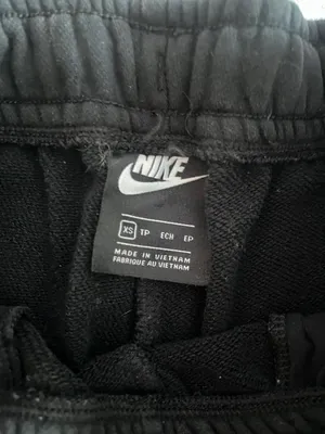 Nike sweatpants thumbnail 2