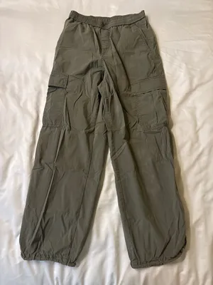 Uniqlo Cargo Pants thumbnail 2