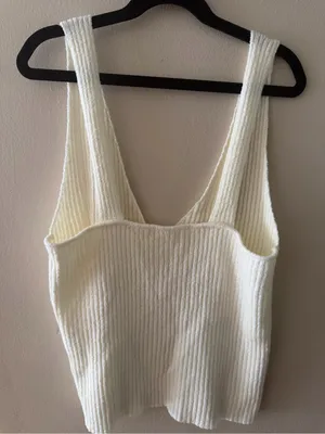 Lovers + Friends White Ribbed V-Neck tank thumbnail 2