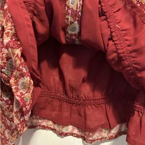 NWOT..American Eagle Women's Boho Peasant Bell Sleeve Burgundy Floral Blouse thumbnail 6