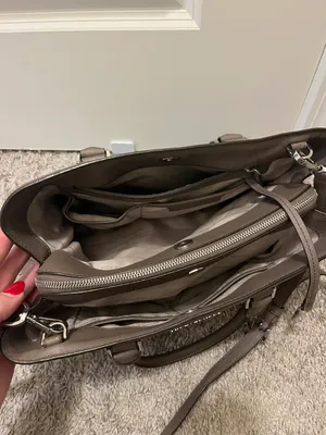 Michael Kors Purse thumbnail 3