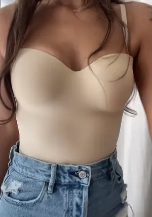 SKIMS Body Underwire Contouring Bodysuit L thumbnail 1