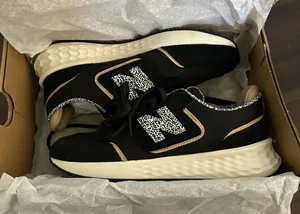 New Balance thumbnail 1