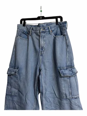 Old Navy Extra High Rise Sky-Hi Wide Leg thumbnail 6