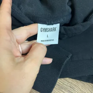 Gymshark Black Cropped Hoodie Sweatshirt Size Large thumbnail 2
