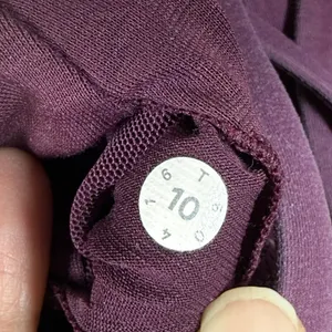 Lululemon Energy Bra Strappy Back Sports Bra Purple Size 10 W5481S thumbnail 4