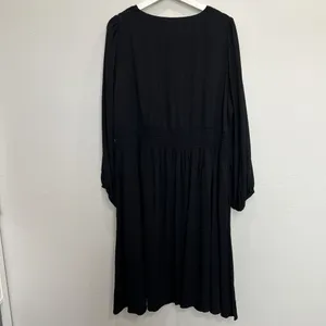 Draper James RSVP Plus 1X Smocked Waist Dress Surplice V-Neck Black‎ Long Sleeve thumbnail 9
