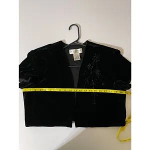 Vintage J. R. Nites by Caliendo Black Velvet Women's Top thumbnail 5