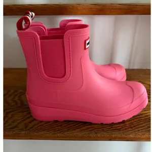 Hunter Original Chelsea Rain Boots Pink Rubber Ankle Waterproof WFS2006RMA US 5 thumbnail 4