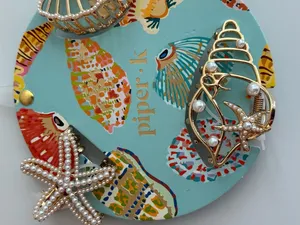 Piper K nwt Gold Seashell & Starfish hair claw clips thumbnail 2
