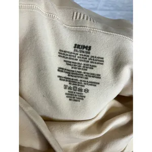 SKIMS Shapewear Mid Thigh Short Womens 2XL Beige New With Flaw Seamless Sculpt thumbnail 6