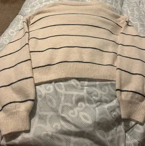 Shein Sweater thumbnail 2