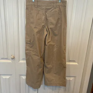 Time And Tru‎ Tan Cargo Corduroy Pants Size 12 thumbnail 2
