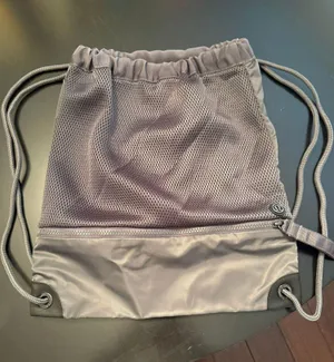 Lululemon Drawstring Bag thumbnail 1