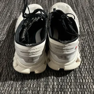 On Cloud Cloud X 3 Shoes White Black Running Size 7 thumbnail 5