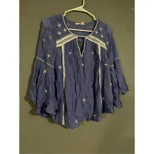 Floreat by Anthropologie The Adena Embroidered Blouse Bell Sleeves Size 2 thumbnail 2
