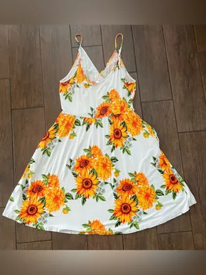 Sunflower White Sundress Weaczzy- Floral Wrap Dress sz L Picnic Wedding Guest thumbnail 6