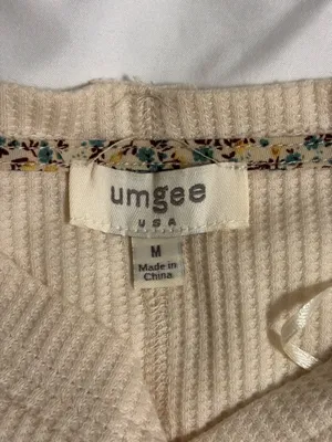 Umgee Boho Waffle Knit Babydoll Top Cream Embroidered Sleeve Medium thumbnail 3