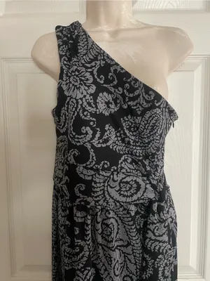 The Limited One-Shoulder Black and Gray Paisley Maxi‎ Dress Size M thumbnail 3