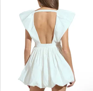White Dress Boutique thumbnail 3