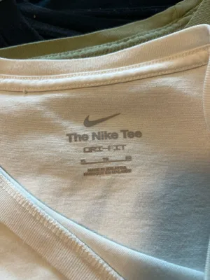 Nike “freak” shirt thumbnail 4