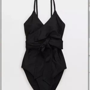 AERIE Sexy Flirty Resort Vacation Tropical Full Coverage Wrap One Piece Swimsuit thumbnail 4