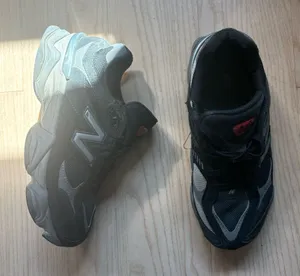 New 9060 Balance Sneakers Women’s thumbnail 1