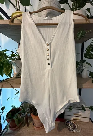 Vestique Ribbed Bodysuit thumbnail 1