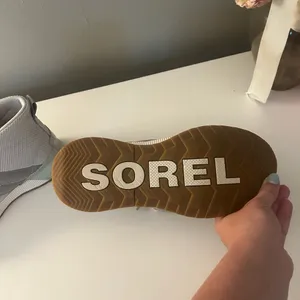 Sorel Green and Gray High-Top Sneakers thumbnail 6