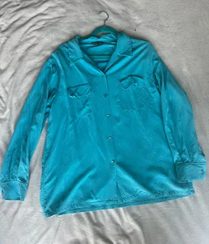 100% Silk Shirt thumbnail 1