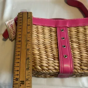 NWT Maggie B St Topaz Hobo Woven Straw Basket Shoulder Bag Fuchsia Pink thumbnail 9