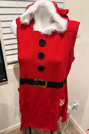 Born Famous Mrs Clause Dress Red Size XL thumbnail 1
